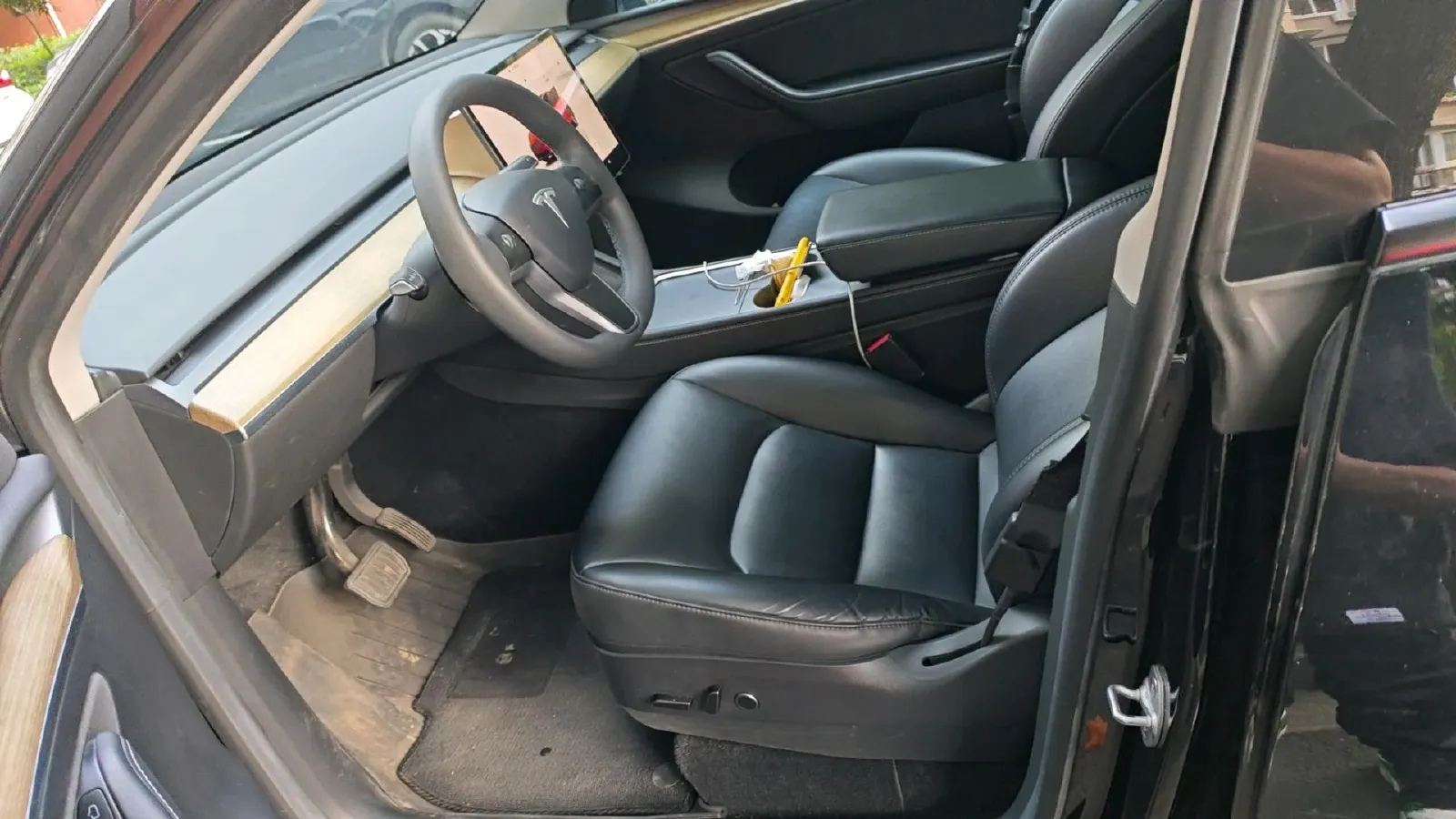 2022 Tesla Model Y BEV 60KWH,autocango,china used car exporter,china ev exporter,chinese used car exporter,chinese used ev exporter