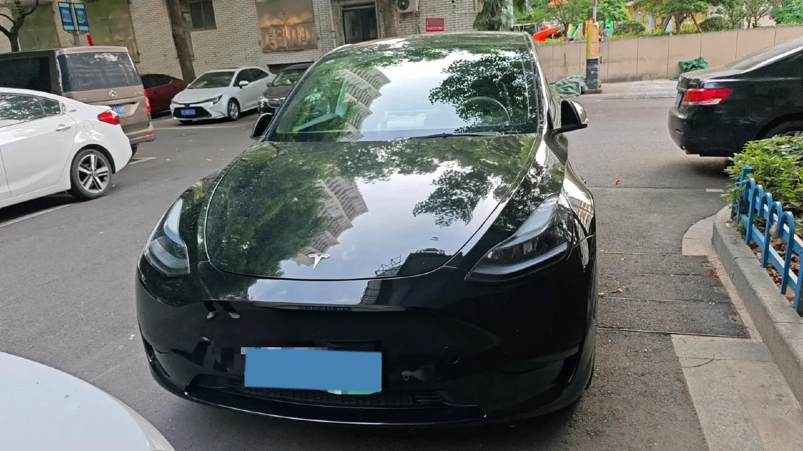 2022 Tesla Model Y BEV 60KWH,autocango,china used car exporter,china ev exporter,chinese used car exporter,chinese used ev exporter