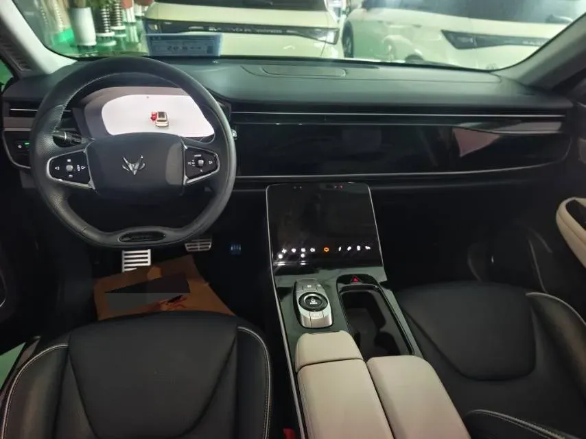 2022 ARCFOX αT BEV 65.6KWH,autocango,china used car exporter,china ev exporter,chinese used car exporter,chinese used ev exporter