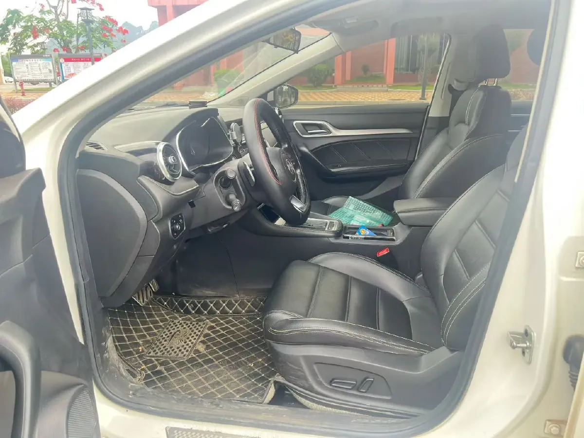 2017 MG MG6 1.5T 169HP L4 7DCT,autocango,china used car exporter,china ev exporter,chinese used car exporter,chinese used ev exporter