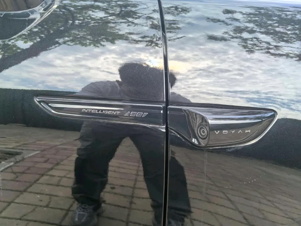 2024 Voyah ZhiYin BEV 79KWH,autocango,china used car exporter,china ev exporter,chinese used car exporter,chinese used ev exporter