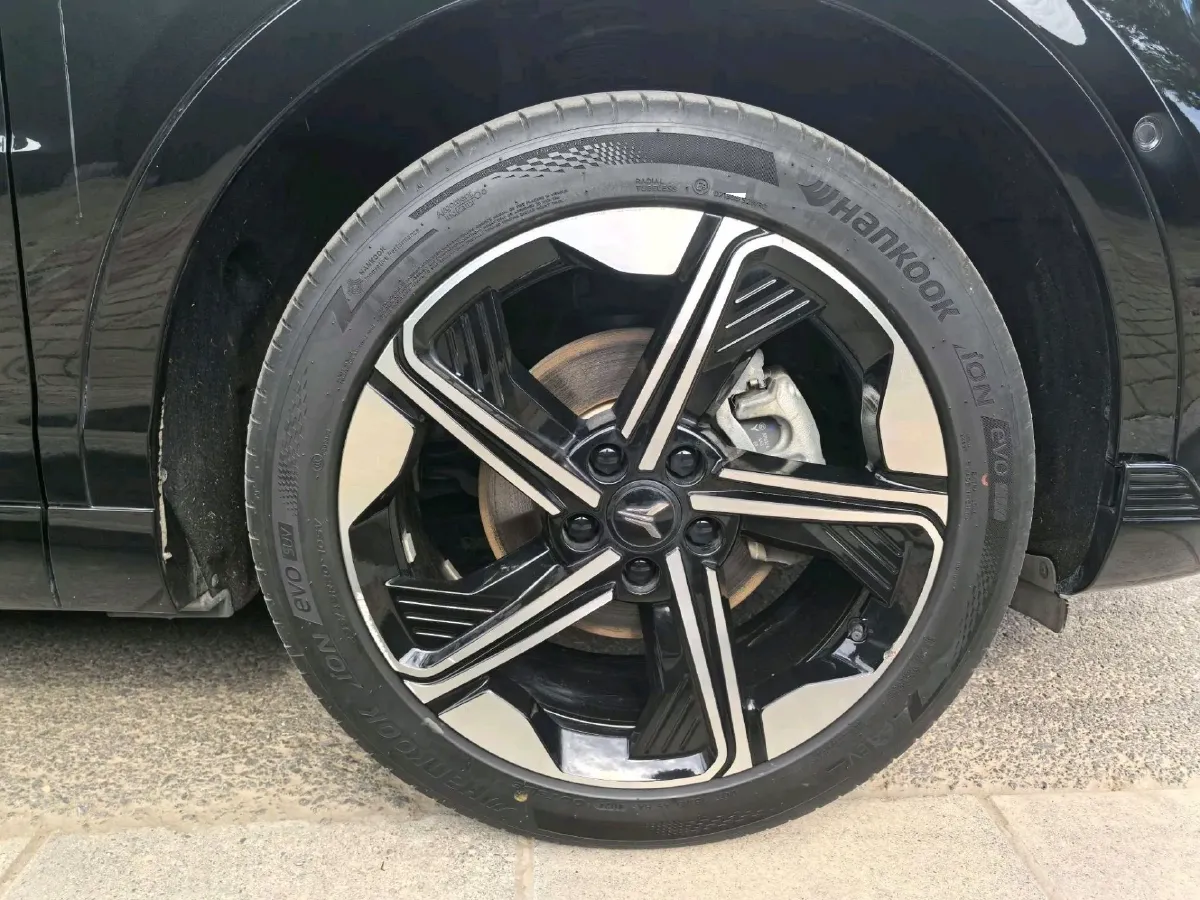 2024 Voyah ZhiYin BEV 79KWH,autocango,china used car exporter,china ev exporter,chinese used car exporter,chinese used ev exporter