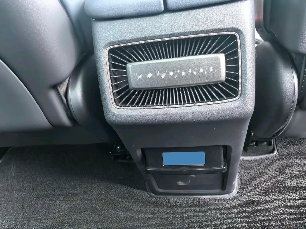 2024 Voyah ZhiYin BEV 79KWH,autocango,china used car exporter,china ev exporter,chinese used car exporter,chinese used ev exporter