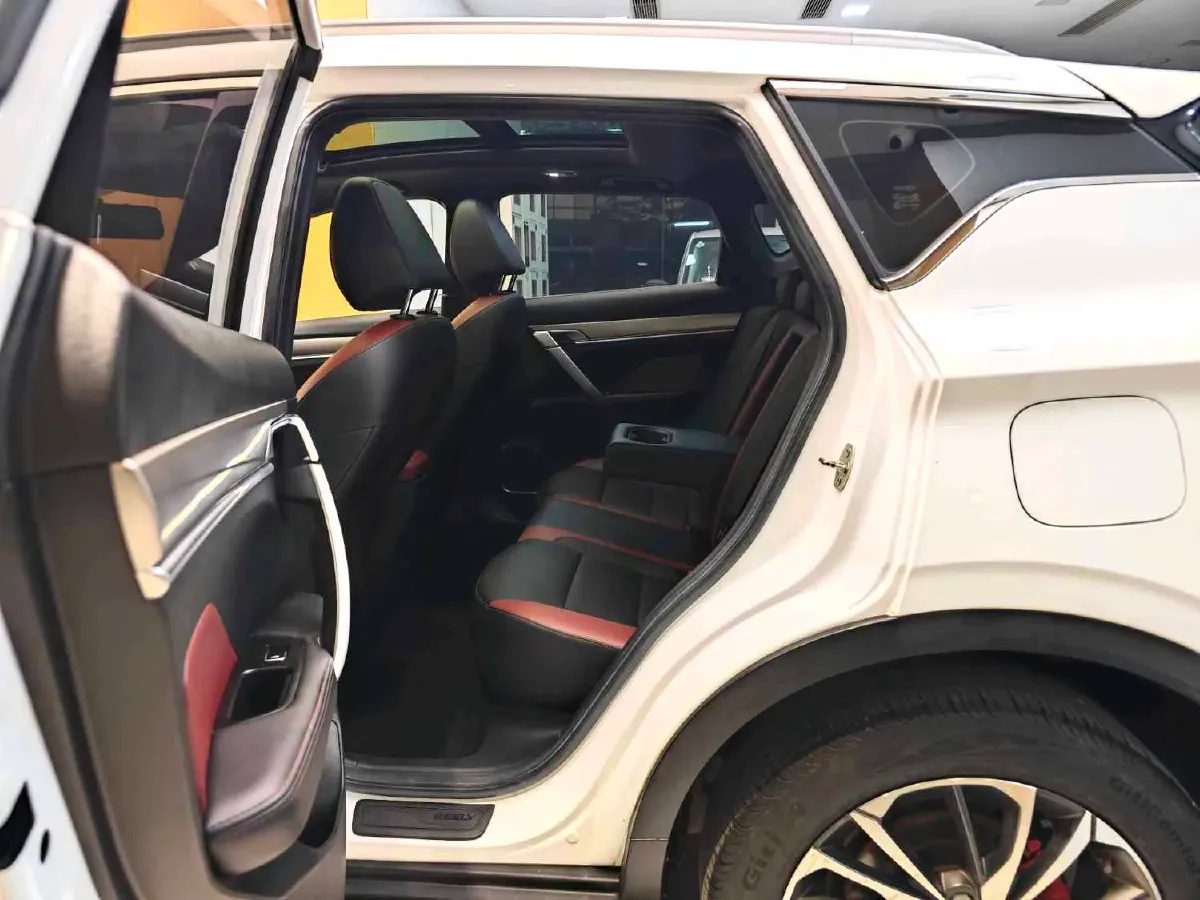 2020 Geely Coolray 1.5T 177HP L3 7DCT,autocango,china used car exporter,china ev exporter,chinese used car exporter,chinese used ev exporter