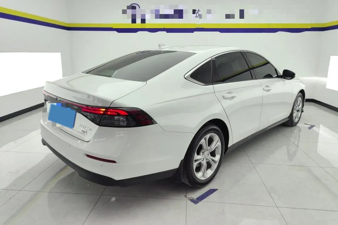 2023 Honda Accord 1.5T 192HP L4 CVT,autocango,china used car exporter,china ev exporter,chinese used car exporter,chinese used ev exporter