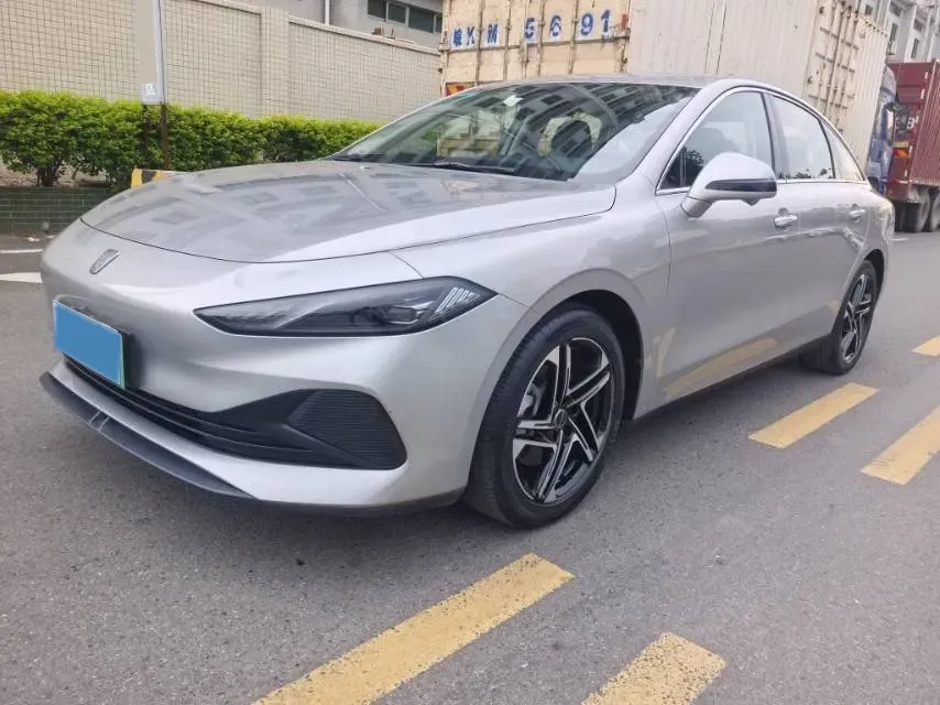 2023 Roewe D7 1.5L 112HP L4 1DHT PHEV 21.4KWH,autocango,china used car exporter,china ev exporter,chinese used car exporter,chinese used ev exporter