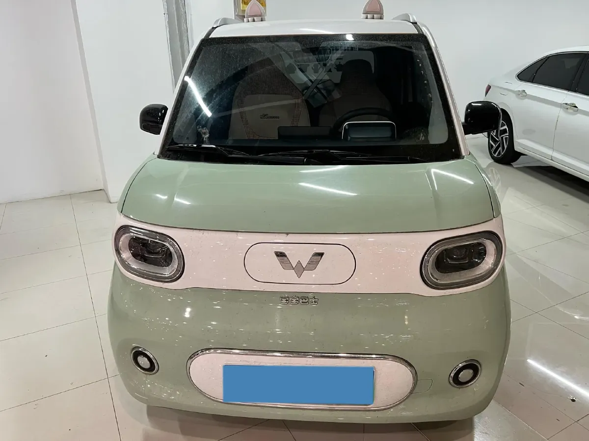 2024 WuLing HongGuang MINI EV BEV 13.4KWH,autocango,china used car exporter,china ev exporter,chinese used car exporter,chinese used ev exporter