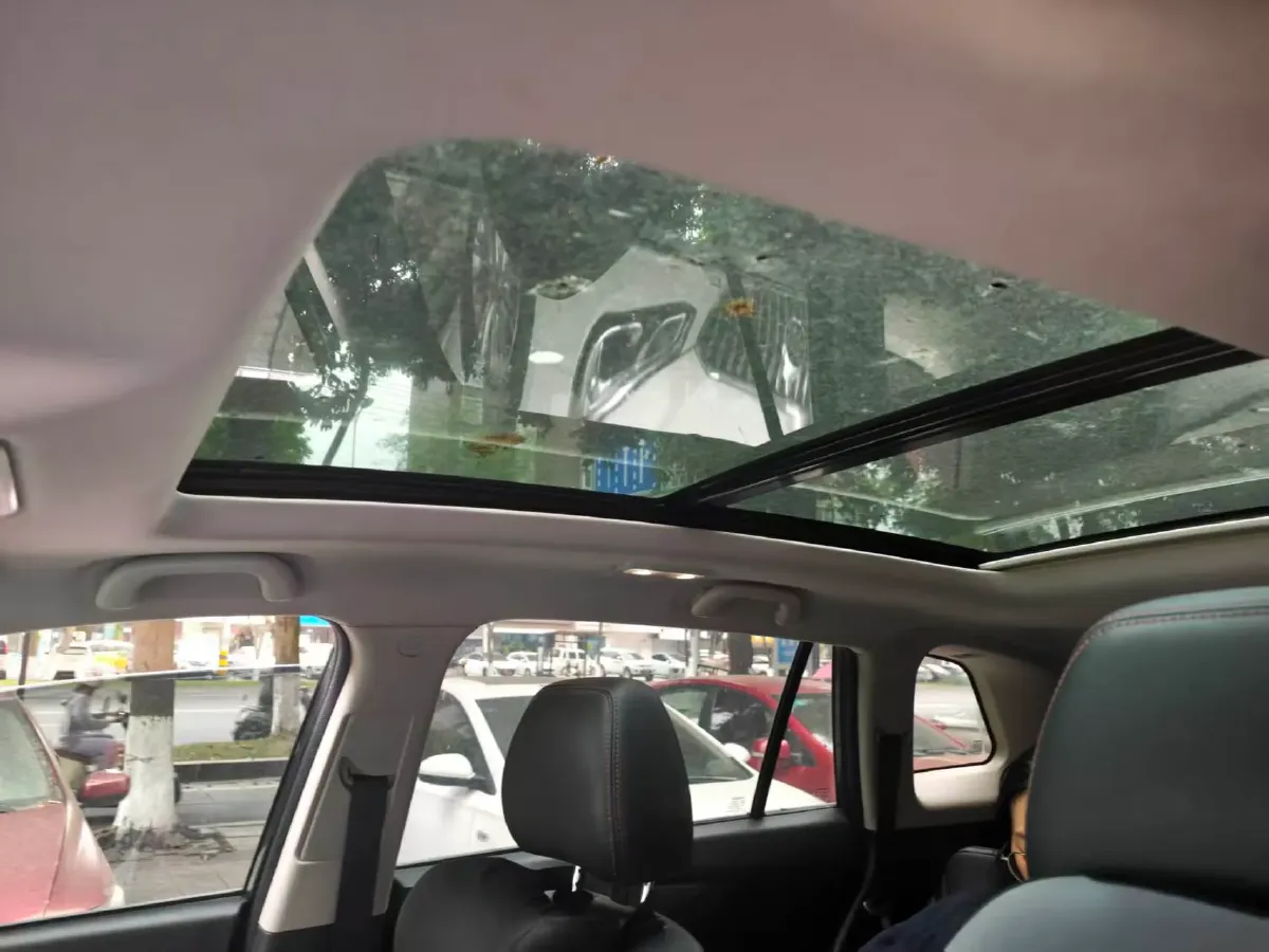 2021 ChangAn CS75 1.5T 178HP L4 7DCT,autocango,china used car exporter,china ev exporter,chinese used car exporter,chinese used ev exporter