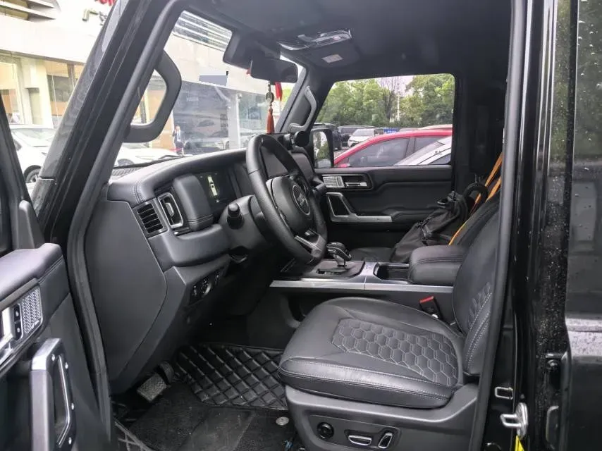2024 212 212 T01 2.0T 252HP L4 8AT,autocango,china used car exporter,china ev exporter,chinese used car exporter,chinese used ev exporter