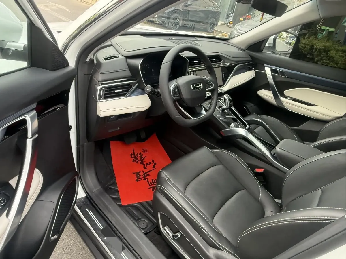 2022 Geely Azkarra 1.8T 184HP L4 7DCT,autocango,china used car exporter,china ev exporter,chinese used car exporter,chinese used ev exporter