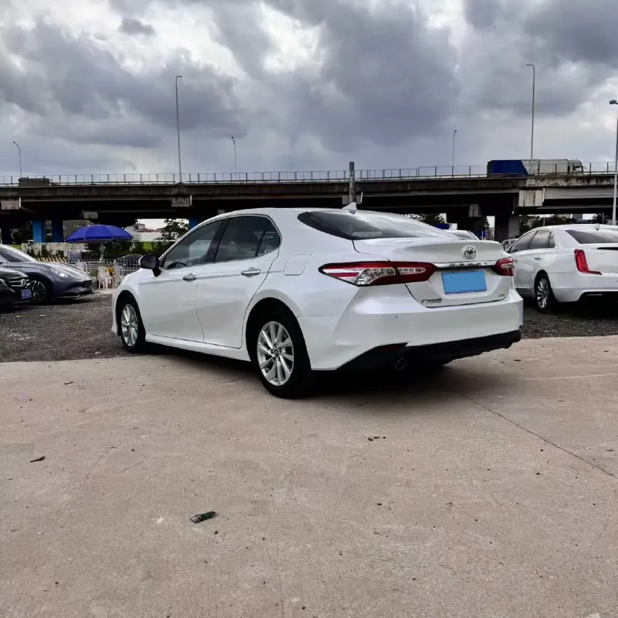 2021 Toyota Camry 2.0L 178HP L4 CVT,autocango,china used car exporter,china ev exporter,chinese used car exporter,chinese used ev exporter