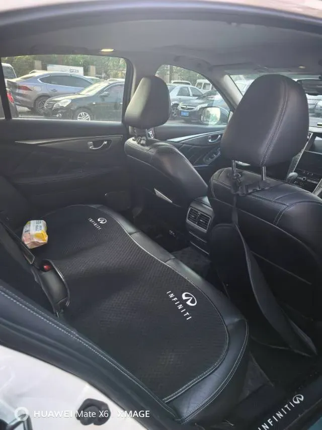 2018 Jeep Grand Commander 2.0T 265HP L4 9AT,autocango,china used car exporter,china ev exporter,chinese used car exporter,chinese used ev exporter