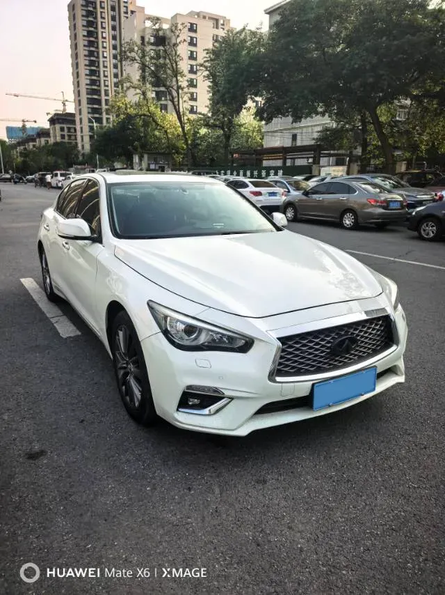 2018 Jeep Grand Commander 2.0T 265HP L4 9AT,autocango,china used car exporter,china ev exporter,chinese used car exporter,chinese used ev exporter