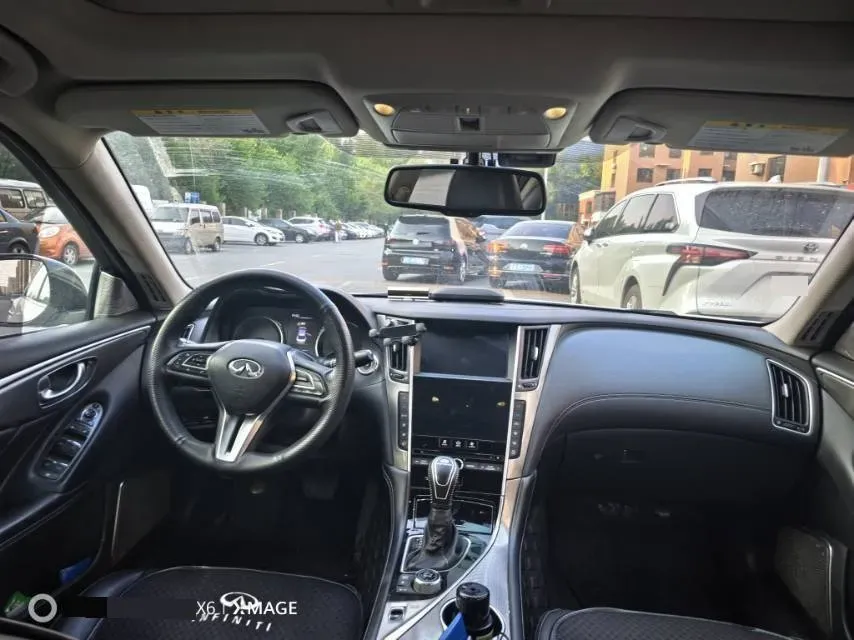 2018 Jeep Grand Commander 2.0T 265HP L4 9AT,autocango,china used car exporter,china ev exporter,chinese used car exporter,chinese used ev exporter