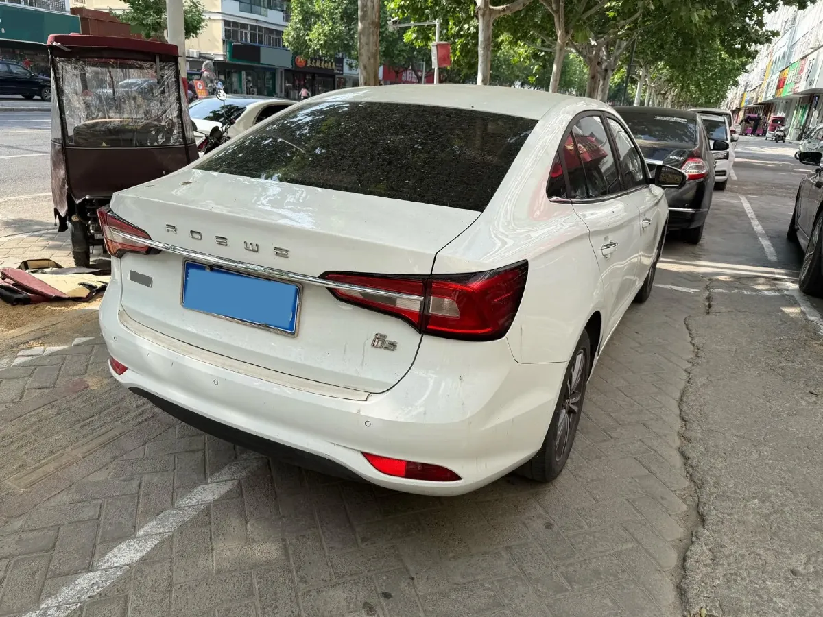 2019 Roewe i5 1.5L 120HP L4 CVT,autocango,china used car exporter,china ev exporter,chinese used car exporter,chinese used ev exporter