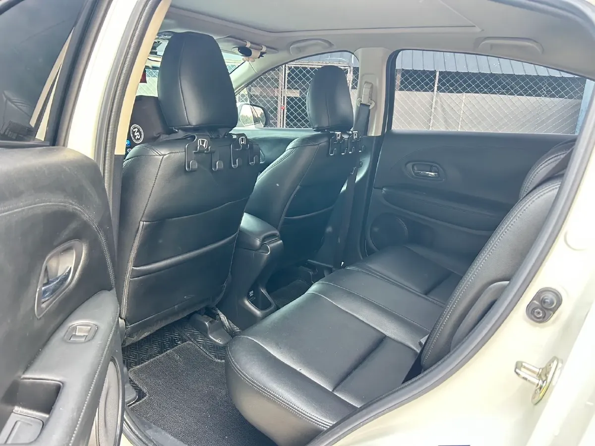 2022 Honda Vezel 1.5L 131HP L4 CVT,autocango,china used car exporter,china ev exporter,chinese used car exporter,chinese used ev exporter