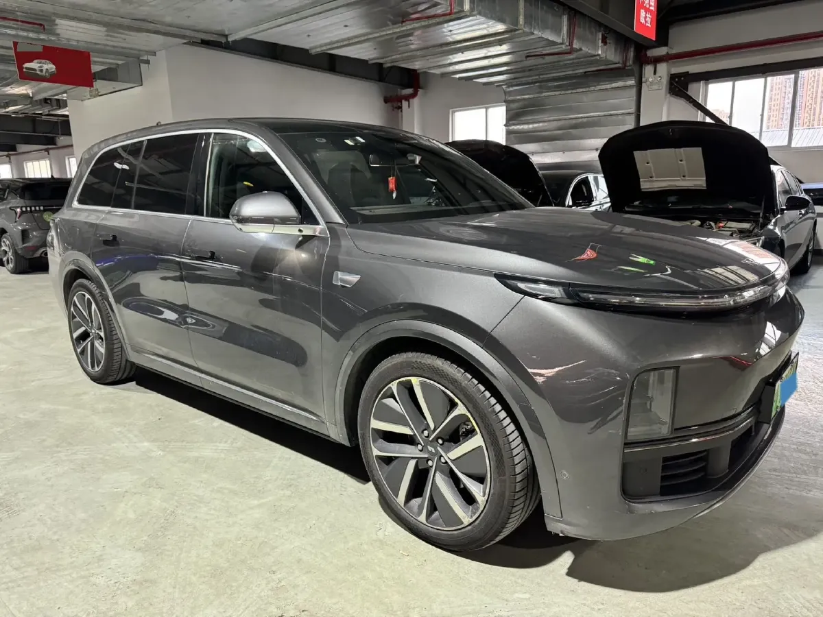 2023 Li L9 Range Extended 154HP REEV 42.6KWH,autocango,china used car exporter,china ev exporter,chinese used car exporter,chinese used ev exporter
