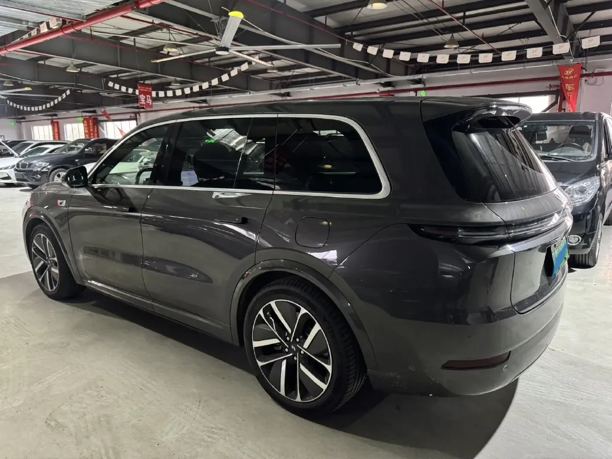 2023 Li L9 Range Extended 154HP REEV 42.6KWH,autocango,china used car exporter,china ev exporter,chinese used car exporter,chinese used ev exporter