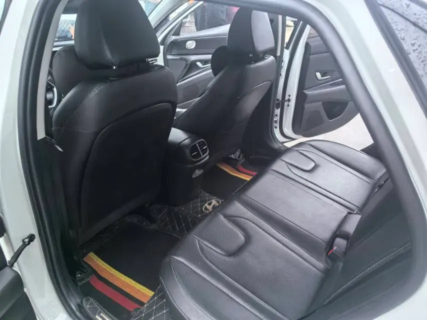 2022 Hyundai Elantra 1.5L 115HP L4 CVT,autocango,china used car exporter,china ev exporter,chinese used car exporter,chinese used ev exporter