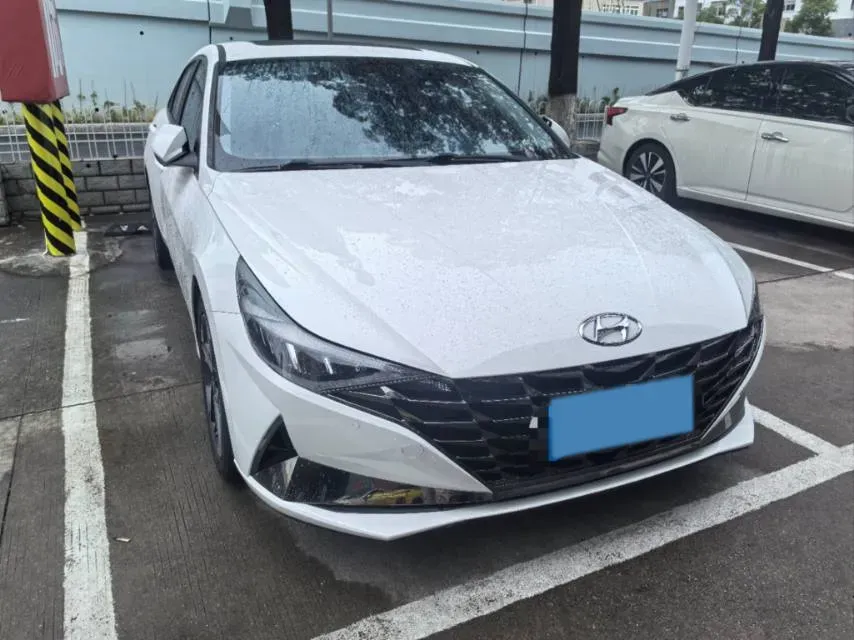 2022 Hyundai Elantra 1.5L 115HP L4 CVT,autocango,china used car exporter,china ev exporter,chinese used car exporter,chinese used ev exporter