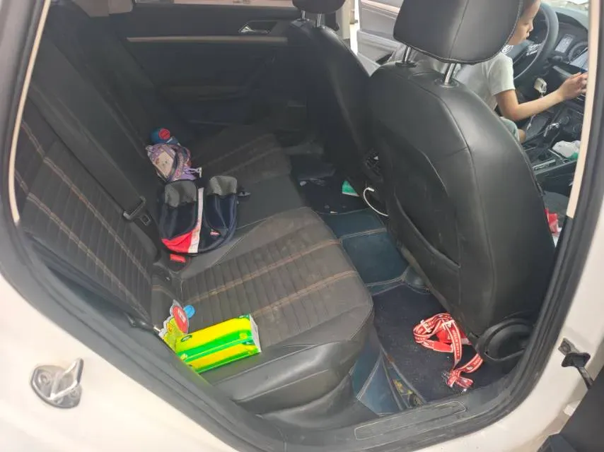 2018 Skoda Karoq 1.4T 150HP L4 7DCT,autocango,china used car exporter,china ev exporter,chinese used car exporter,chinese used ev exporter