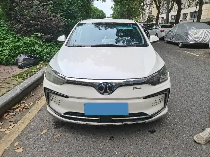2018 BeiJing Auto EU5 BEV 53.66KWH,autocango,china used car exporter,china ev exporter,chinese used car exporter,chinese used ev exporter