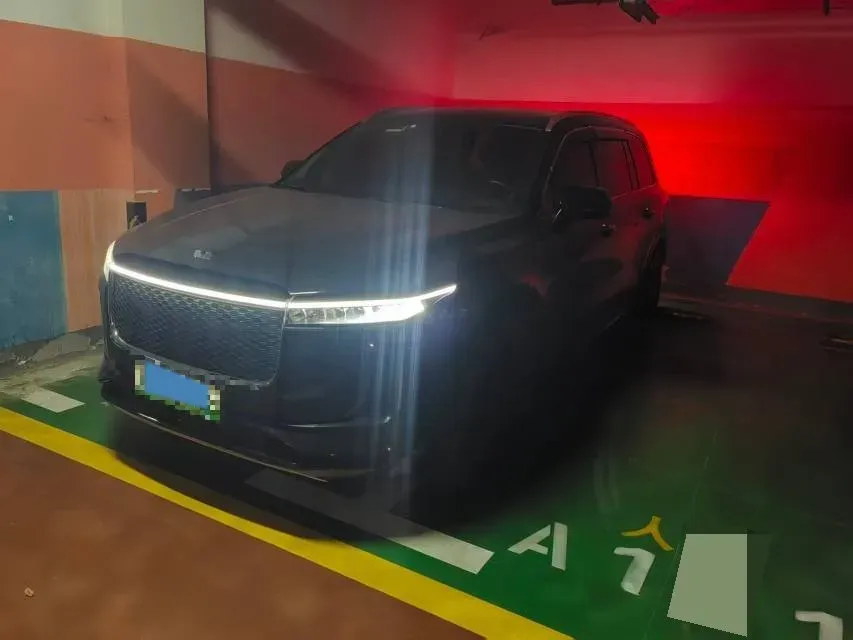 2020 Li ONE Range Extended 131HP REEV 40.5KWH,autocango,china used car exporter,china ev exporter,chinese used car exporter,chinese used ev exporter