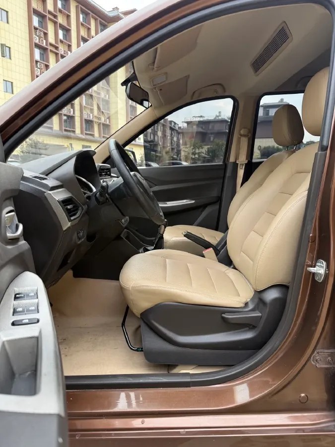 2018 Karry K60 1.5L 109HP L4 5MT,autocango,china used car exporter,china ev exporter,chinese used car exporter,chinese used ev exporter