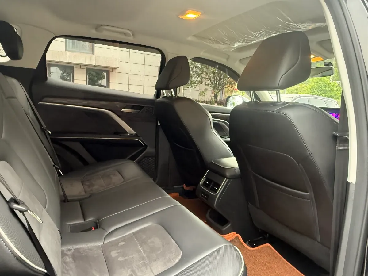 2023 Haval H6 1.5T 150HP L4 7DCT,autocango,china used car exporter,china ev exporter,chinese used car exporter,chinese used ev exporter