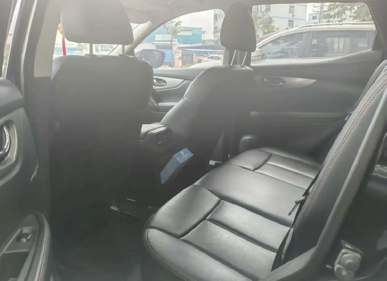 2022 Nissan Qashqai 2.0L 151HP L4 CVT,autocango,china used car exporter,china ev exporter,chinese used car exporter,chinese used ev exporter