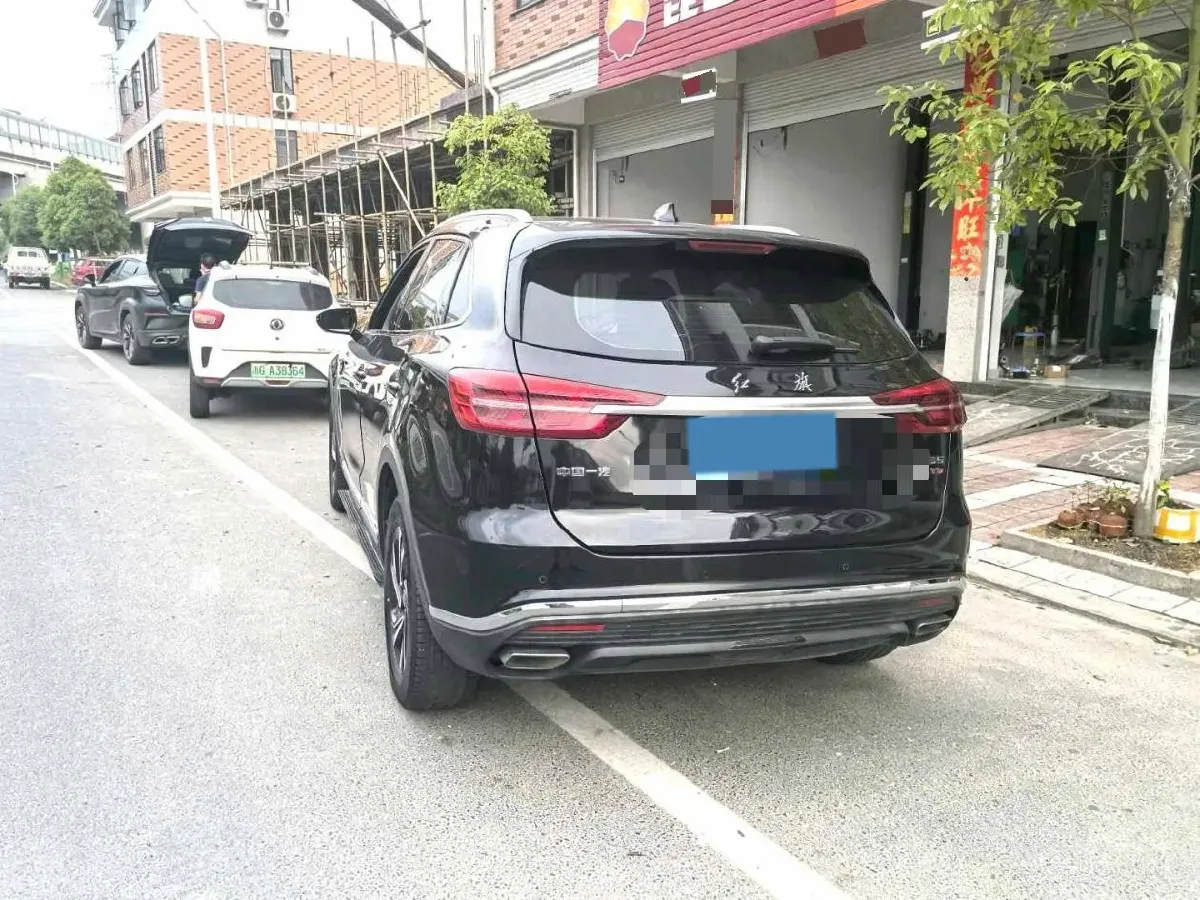 2022 HongQi HS5 2.0T 224HP L4 6AT,autocango,china used car exporter,china ev exporter,chinese used car exporter,chinese used ev exporter