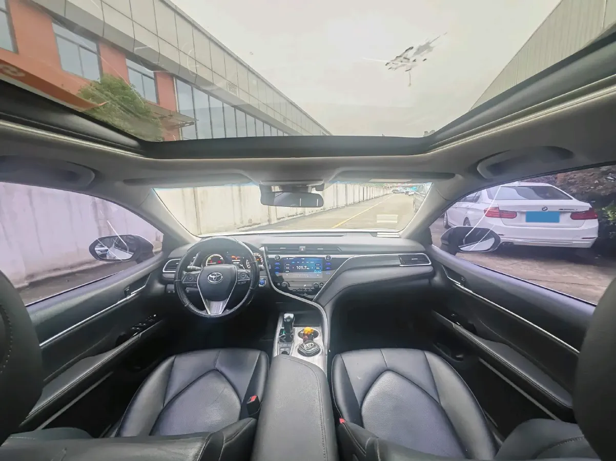 2019 Toyota Camry 2.5L 178HP L4 E-CVT Hybrid,autocango,china used car exporter,china ev exporter,chinese used car exporter,chinese used ev exporter