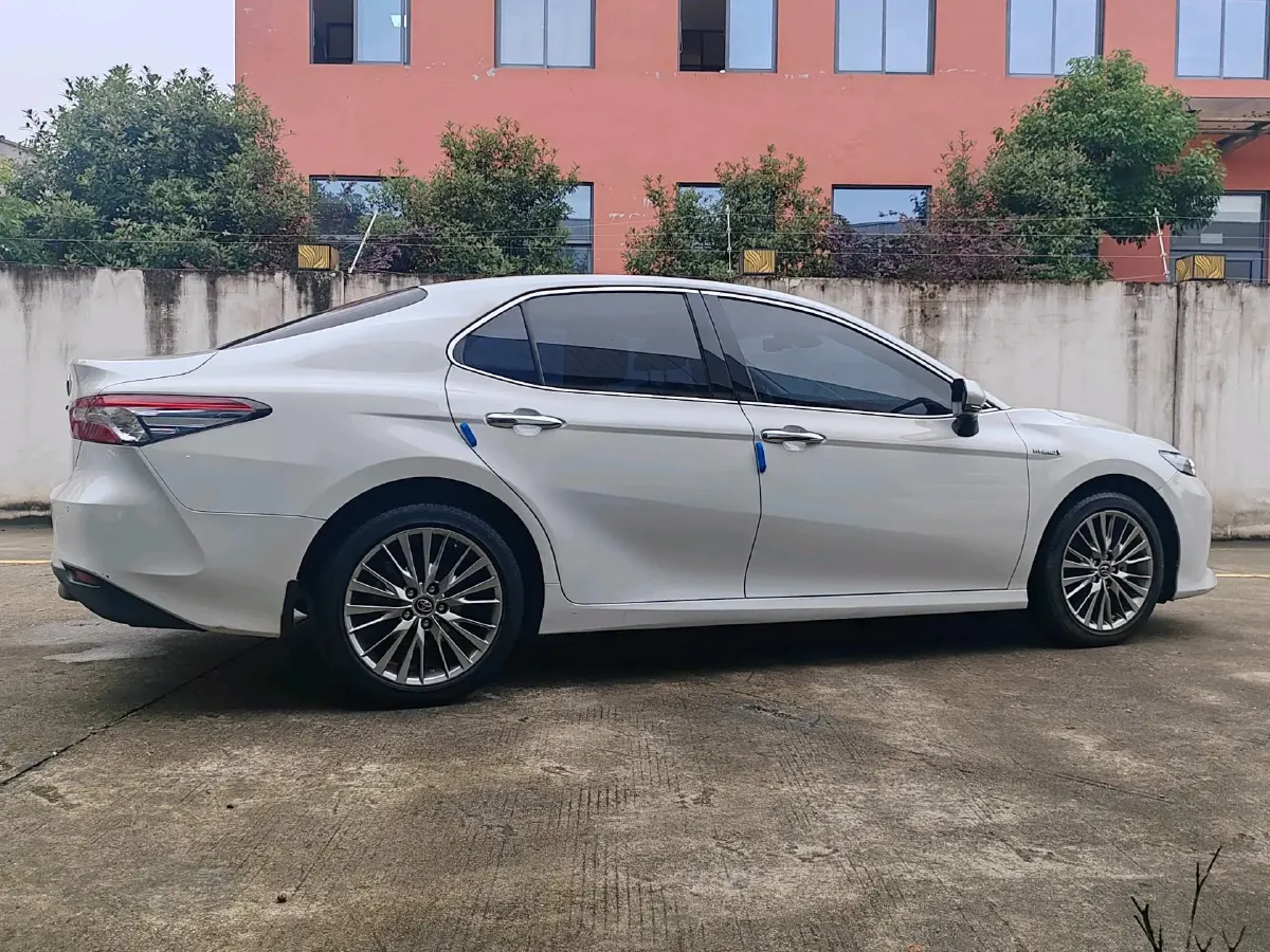 2019 Toyota Camry 2.5L 178HP L4 E-CVT Hybrid,autocango,china used car exporter,china ev exporter,chinese used car exporter,chinese used ev exporter