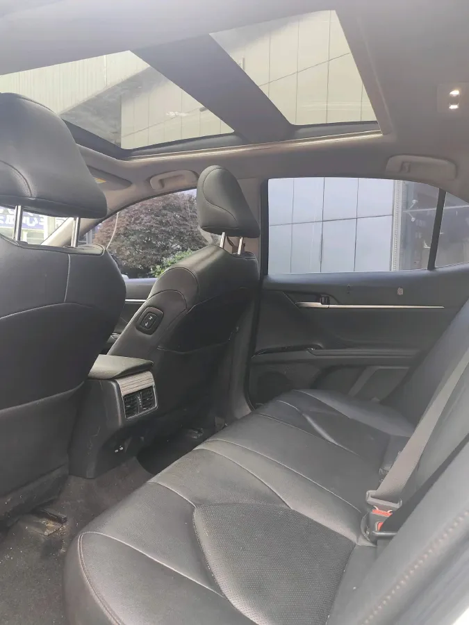2019 Toyota Camry 2.5L 178HP L4 E-CVT Hybrid,autocango,china used car exporter,china ev exporter,chinese used car exporter,chinese used ev exporter