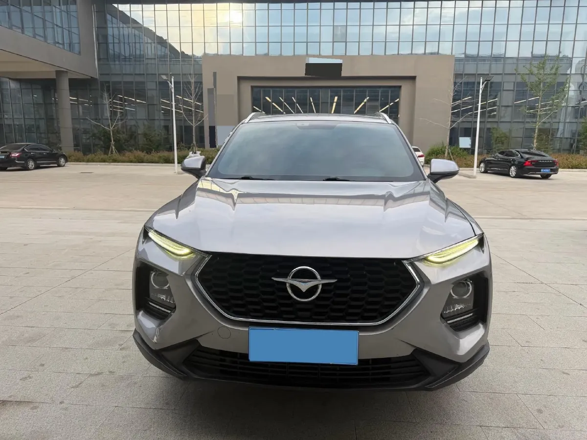 2019 HaiMa 8S 1.6T 195HP L4 6AT,autocango,china used car exporter,china ev exporter,chinese used car exporter,chinese used ev exporter
