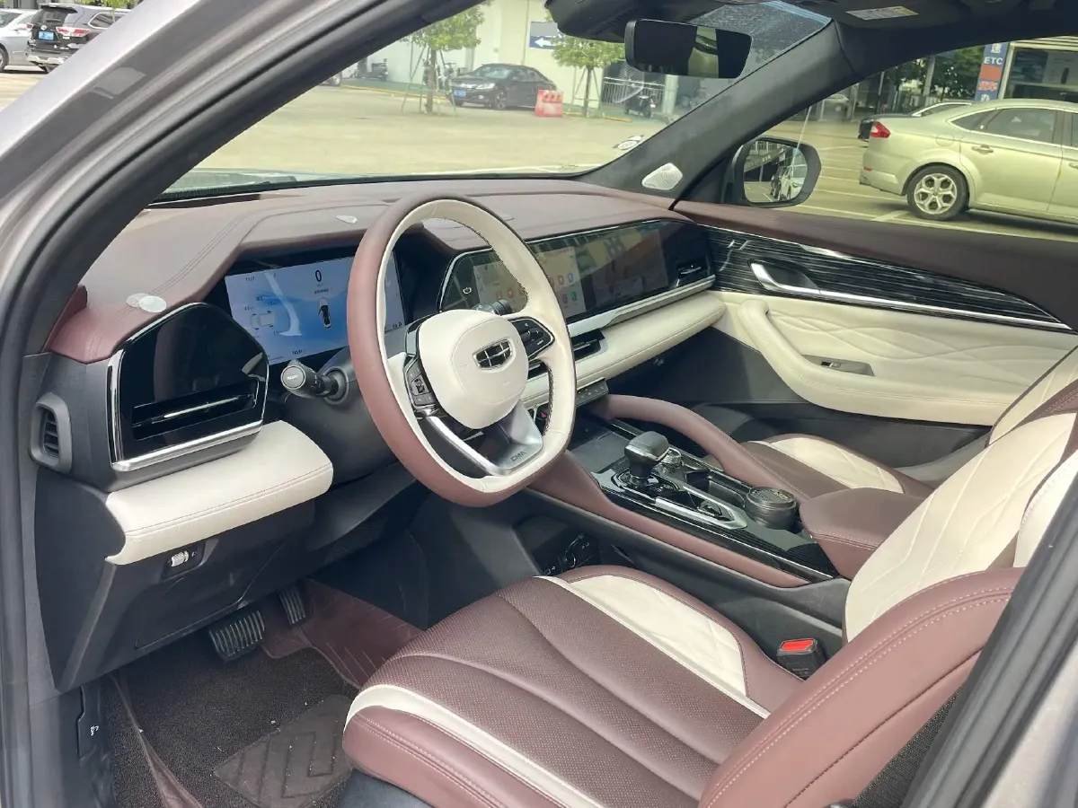 2024 Geely Monjaro 2.0T 238HP L4 8AT,autocango,china used car exporter,china ev exporter,chinese used car exporter,chinese used ev exporter