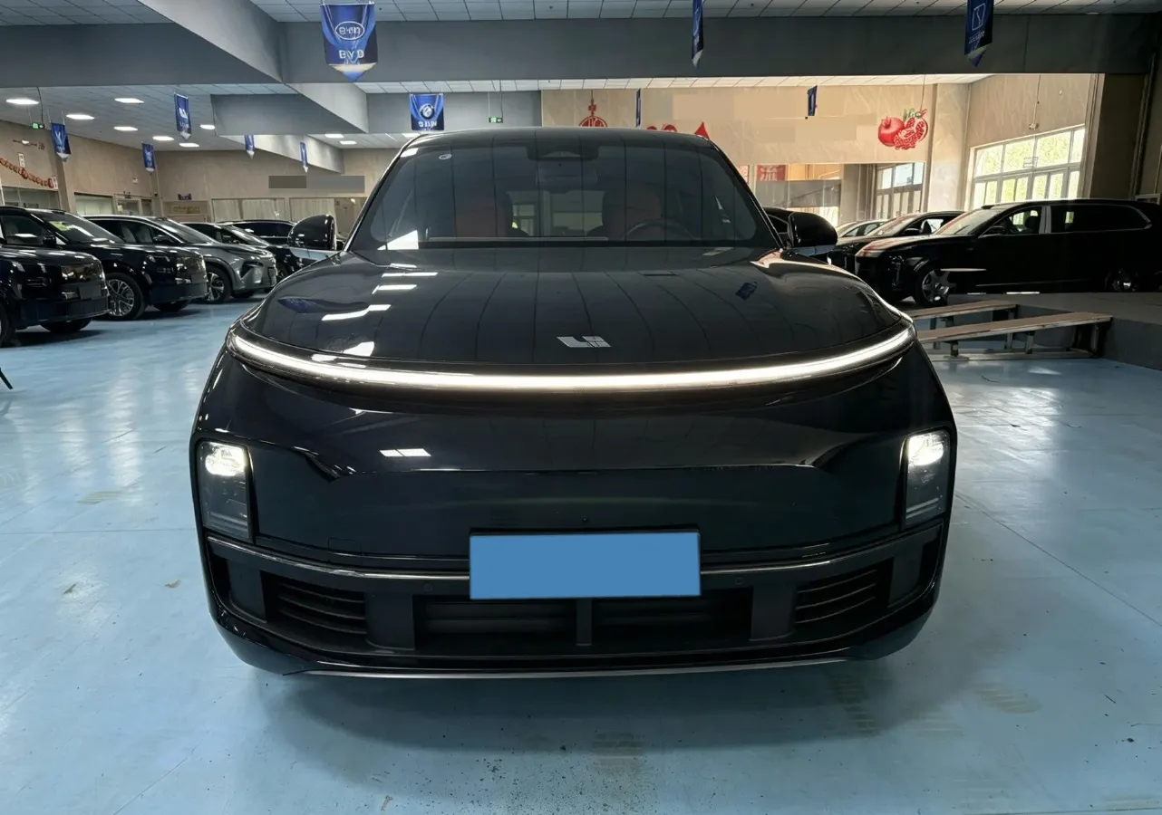 2024 Land Rover Range Rover Evoque 1.5T 200HP L3 8AT PHEV 15.5KWH,autocango,china used car exporter,china ev exporter,chinese used car exporter,chinese used ev exporter