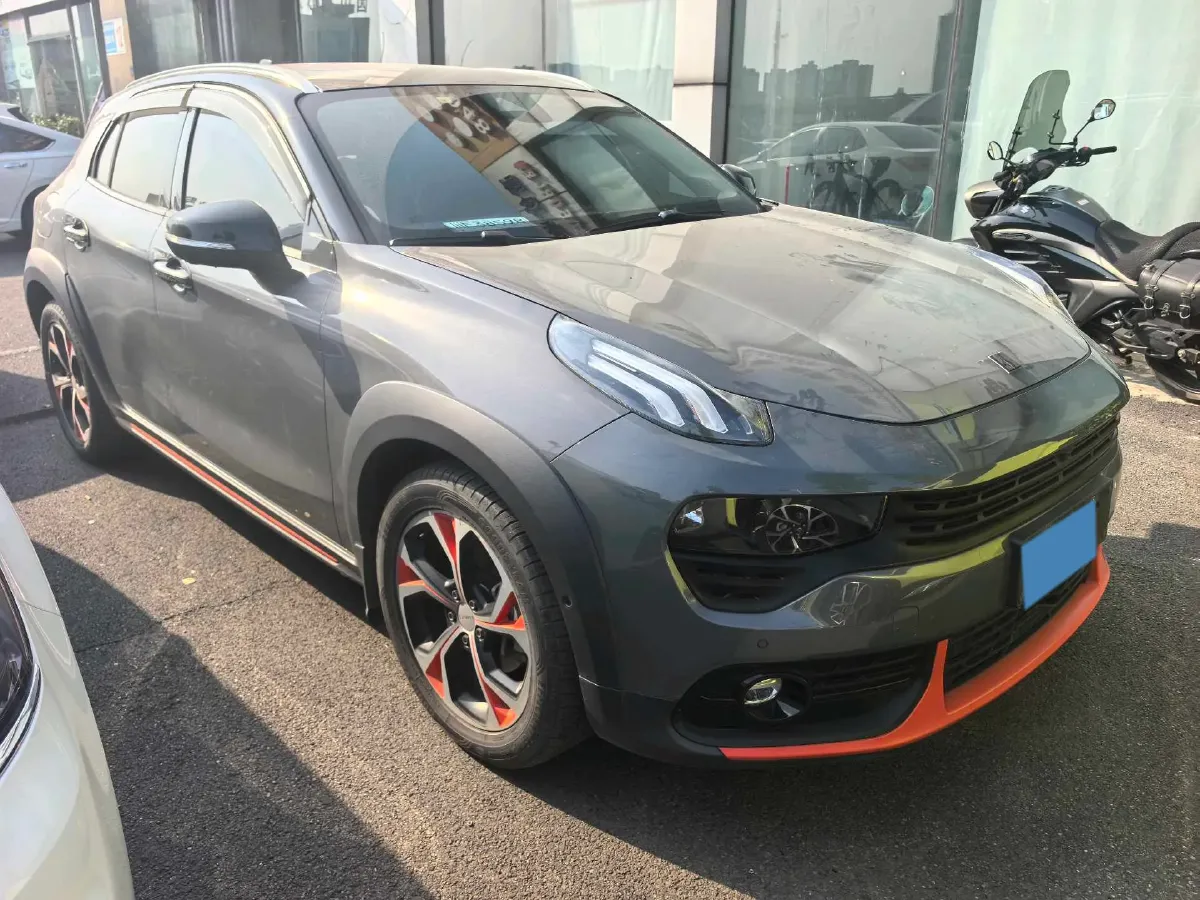 2018 Toyota C-HR 2.0L 171HP L4 CVT,autocango,china used car exporter,china ev exporter,chinese used car exporter,chinese used ev exporter