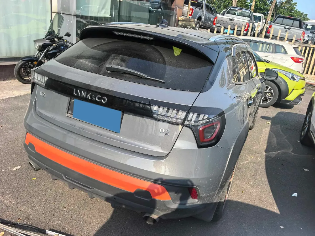 2018 Toyota C-HR 2.0L 171HP L4 CVT,autocango,china used car exporter,china ev exporter,chinese used car exporter,chinese used ev exporter