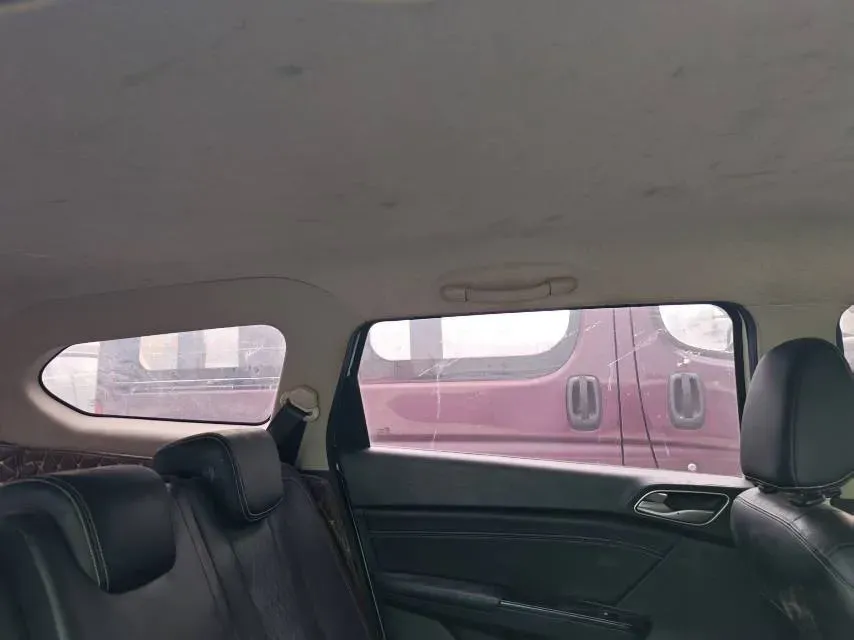 2018 BaoJun 360 1.5L 112HP L4 6MT,autocango,china used car exporter,china ev exporter,chinese used car exporter,chinese used ev exporter