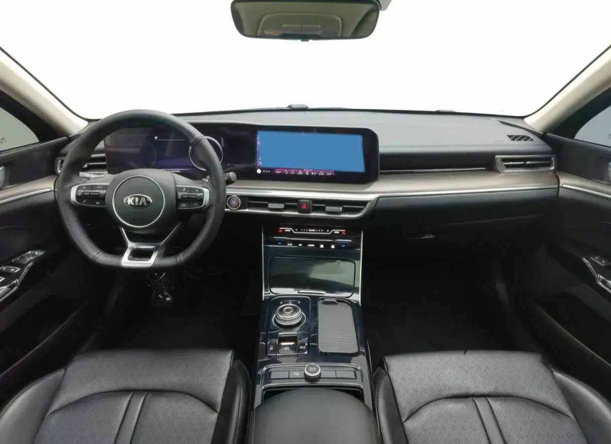 2020 Kia K5 1.5T 170HP L4 7DCT,autocango,china used car exporter,china ev exporter,chinese used car exporter,chinese used ev exporter