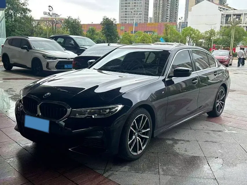 2021 BMW 3 Series 2.0T 156HP L4 8AT,autocango,china used car exporter,china ev exporter,chinese used car exporter,chinese used ev exporter