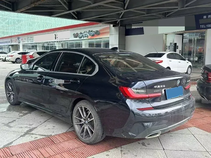 2021 BMW 3 Series 2.0T 156HP L4 8AT,autocango,china used car exporter,china ev exporter,chinese used car exporter,chinese used ev exporter