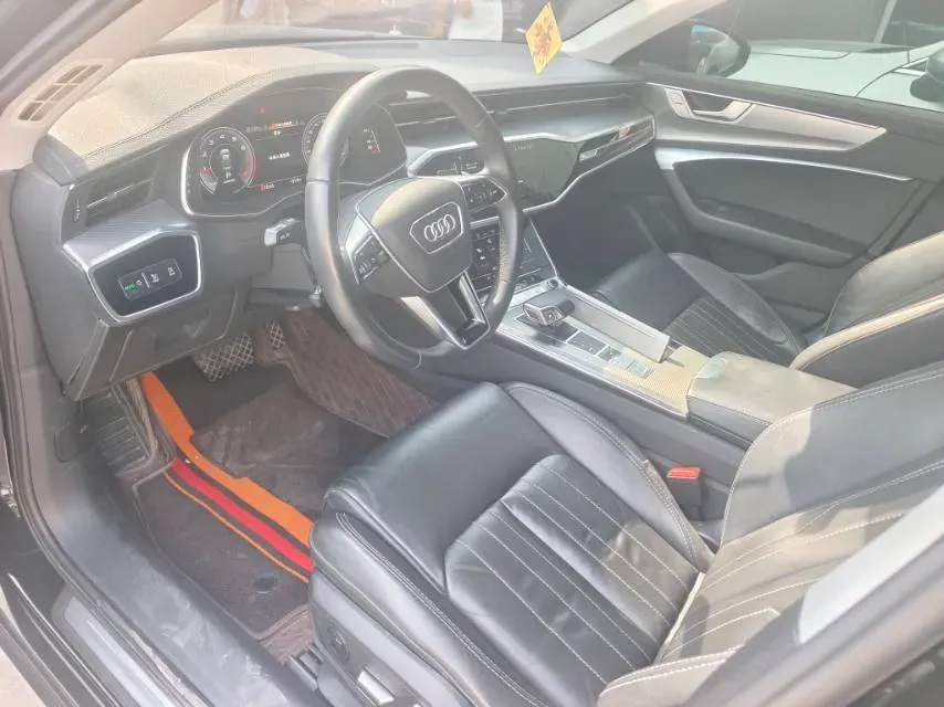 2022 Audi A6L 2.0T 190HP L4 7DCT,autocango,china used car exporter,china ev exporter,chinese used car exporter,chinese used ev exporter