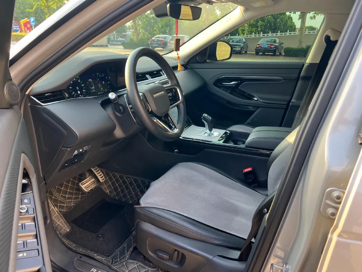 2021 Land Rover Range Rover Evoque 2.0T 249HP L4 9AT,autocango,china used car exporter,china ev exporter,chinese used car exporter,chinese used ev exporter