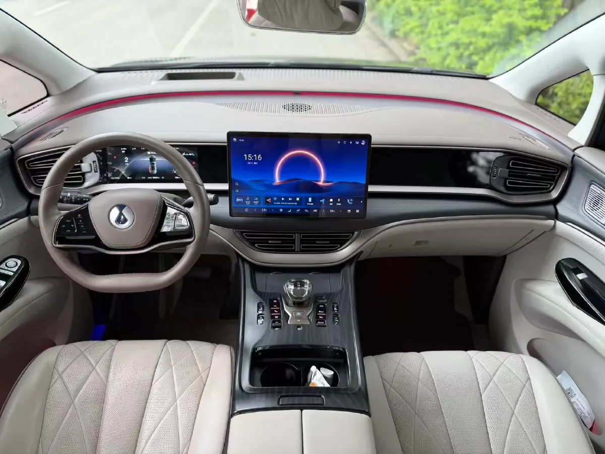 2022 Mercedes-Benz GLC Class 2.0T 197HP L4 9AT,autocango,china used car exporter,china ev exporter,chinese used car exporter,chinese used ev exporter