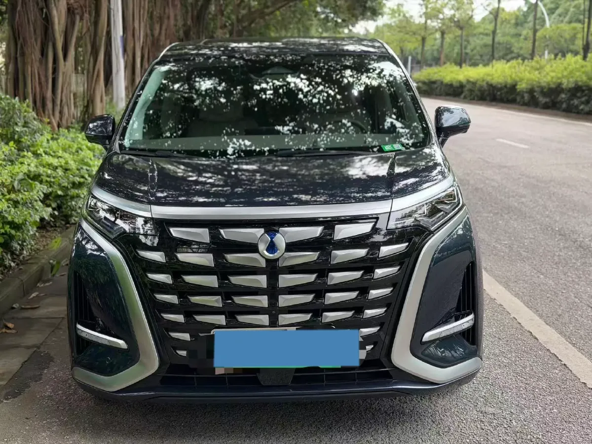 2022 Mercedes-Benz GLC Class 2.0T 197HP L4 9AT,autocango,china used car exporter,china ev exporter,chinese used car exporter,chinese used ev exporter