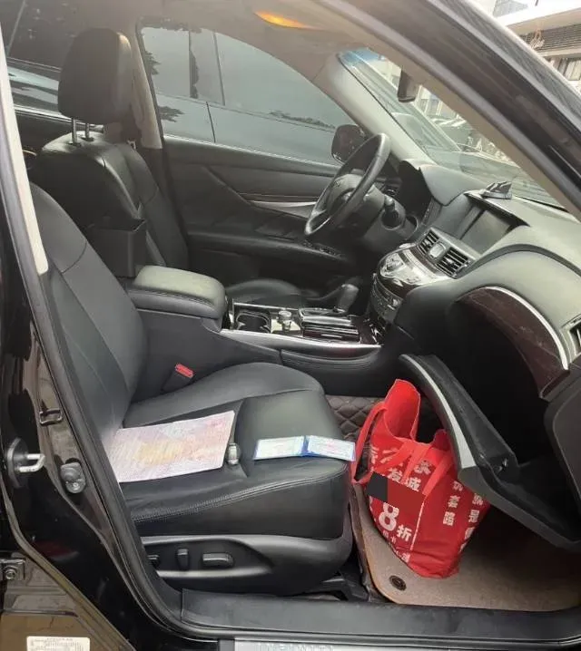 2017 Volkswagen Alltrack 2.0T 220HP L4 7DCT,autocango,china used car exporter,china ev exporter,chinese used car exporter,chinese used ev exporter