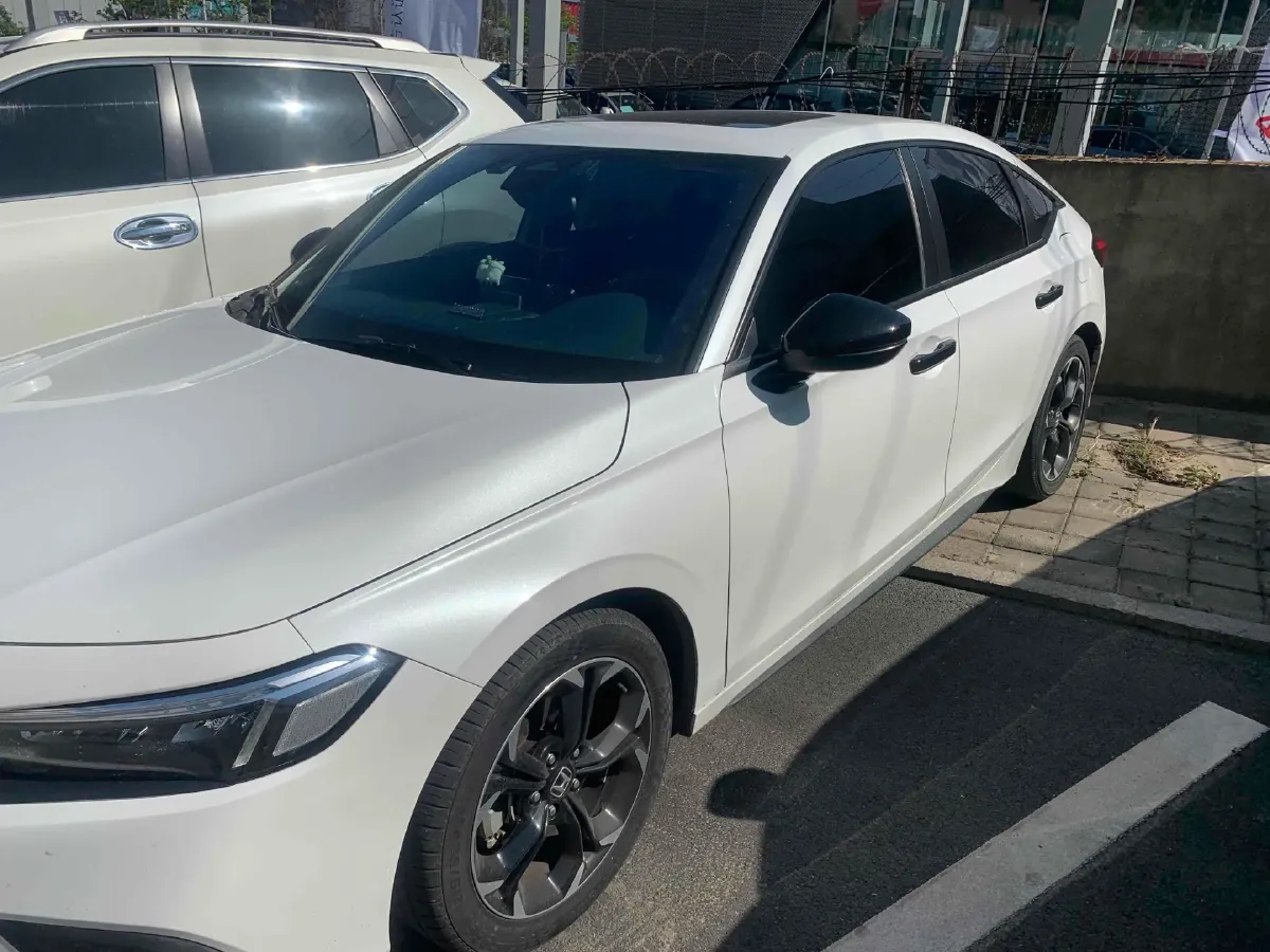 2023 Honda Civic 1.5T 182HP L4 CVT,autocango,china used car exporter,china ev exporter,chinese used car exporter,chinese used ev exporter