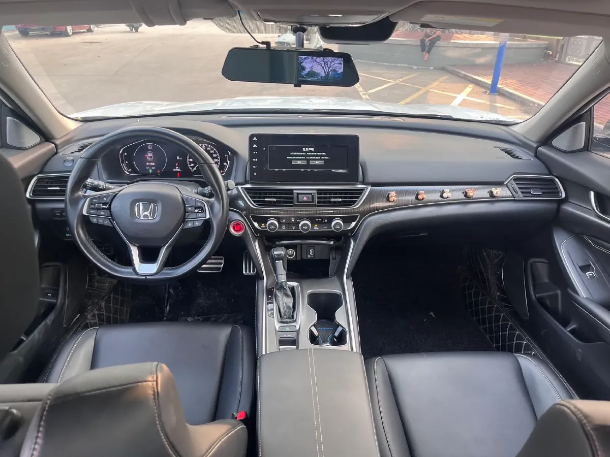 2022 Honda Accord 1.5T 194HP L4 CVT,autocango,china used car exporter,china ev exporter,chinese used car exporter,chinese used ev exporter